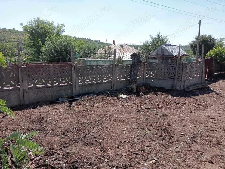 Teren de 600 mp, în Corod