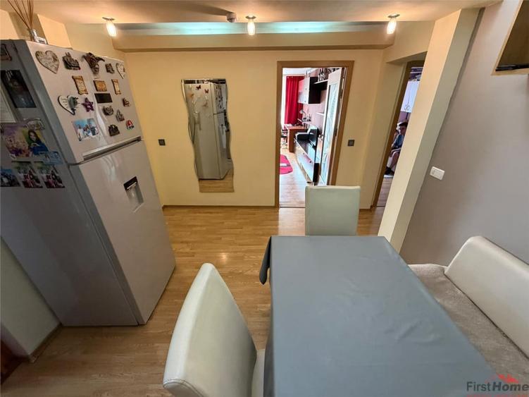 Apartament cu 3 camere decomandat în Ultracentral