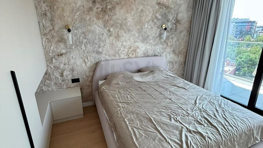 Apartament cu 2 camere decomandat, mobilat în Herăstrău