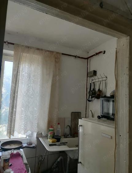 Garsonieră decomandată în Crișan