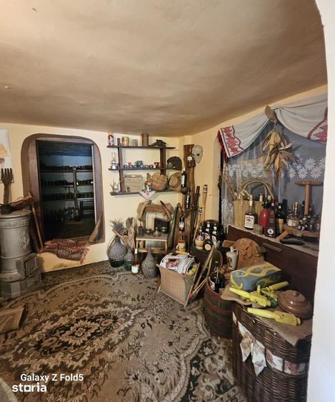 Casă cu 4 camere decomandat cu Teren 500 Mp în Sânmartin