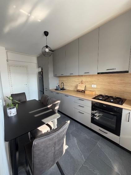 Apartament cu 2 camere decomandat, mobilat în 1 Decembrie 1918