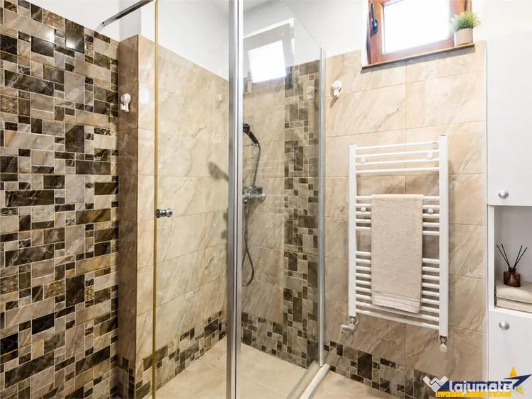 Casă cu 4 camere cu Teren 919 Mp în Sânpetru