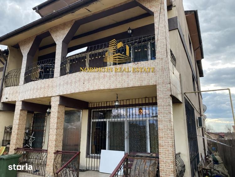 Casă cu 8 camere cu Teren 400 Mp în Nord