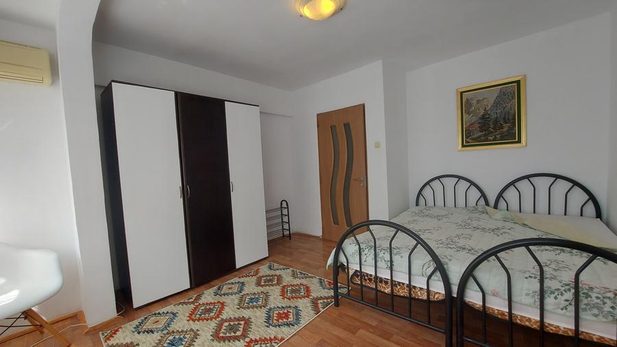 Apartament cu 2 camere decomandat în Cantemir