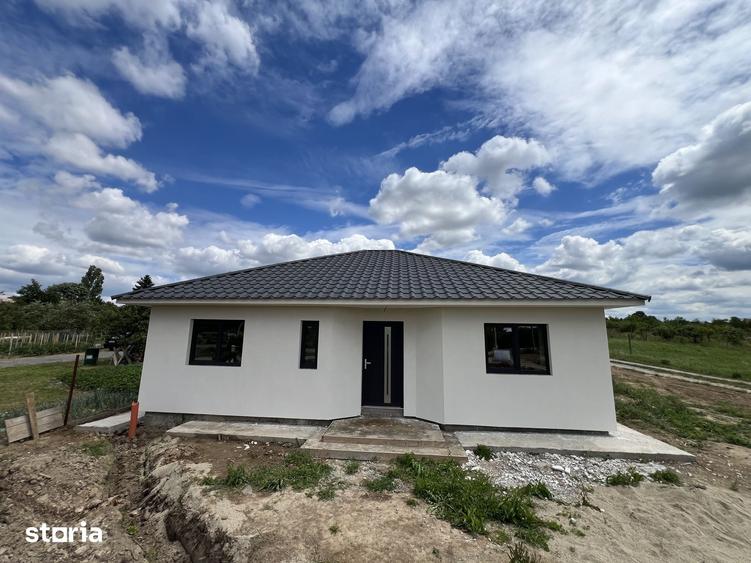 Casă cu 3 camere cu Teren 938 Mp în Viile Satu Mare