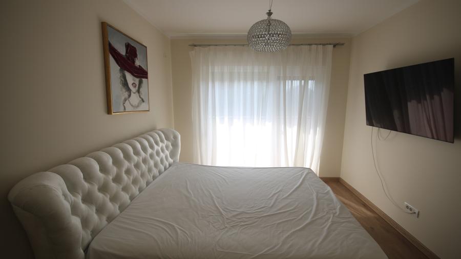 Duplex cu 3 camere cu Canalizare în Dumbrăvița