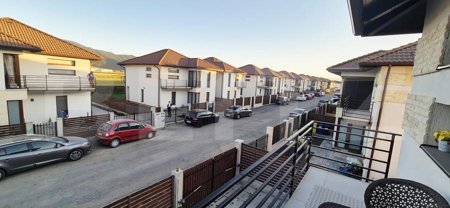 Casă individuală cu 4 camere cu Canalizare în Ghimbav