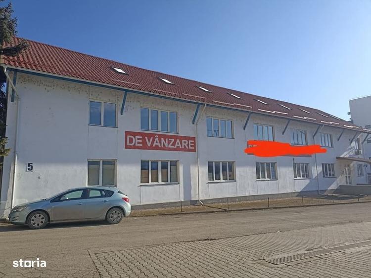 Spațiu comercial, de 370 mp, în Central