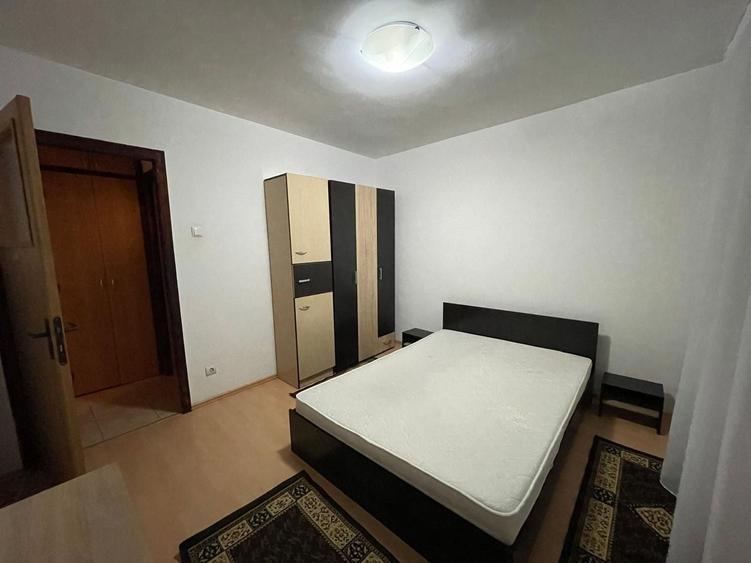 Apartament cu 2 camere semidecomandat, mobilat în Berceni