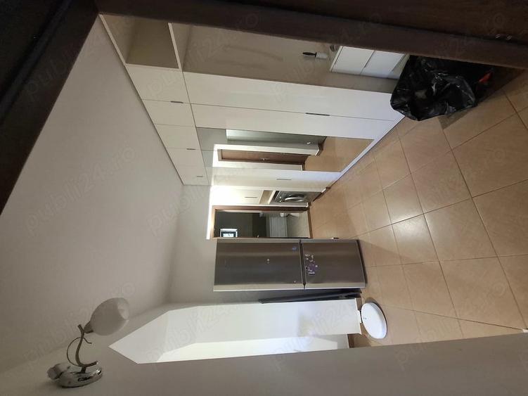 Apartament cu 2 camere decomandat în Apărătorii Patriei