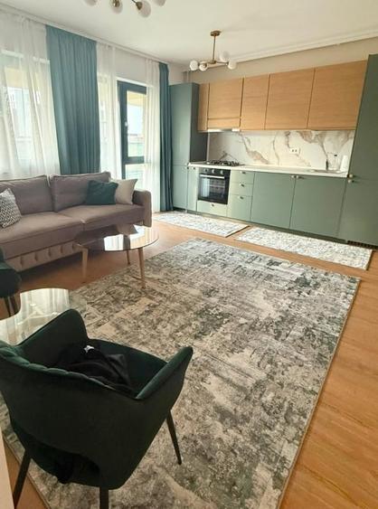 Apartament cu 2 camere semidecomandat, mobilat în Pipera