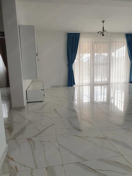 Casă cu 4 camere cu Teren 500 Mp în Sântandrei