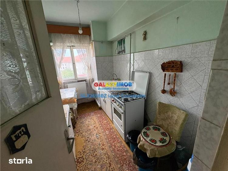 Apartament cu 3 camere decomandat în Ultracentral