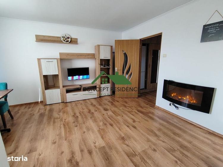 Garsonieră în Vest