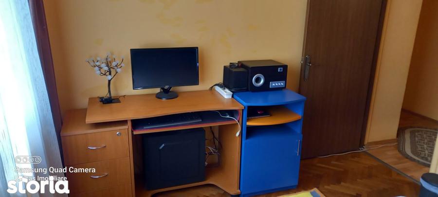 Apartament cu 4 camere în Central