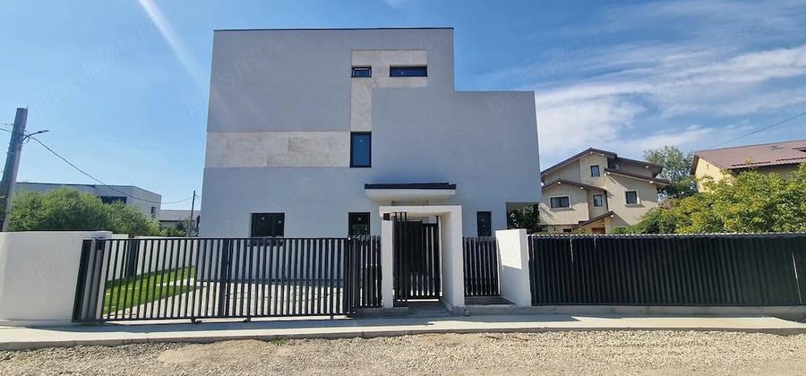 Casă cu Teren 460 Mp în Mogoșoaia