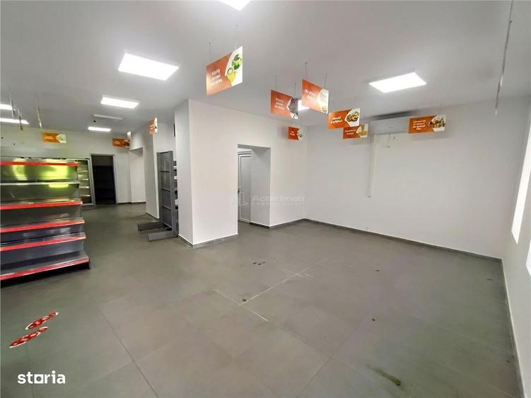 Casă cu 4 camere decomandat cu Canalizare în Ciclova Română