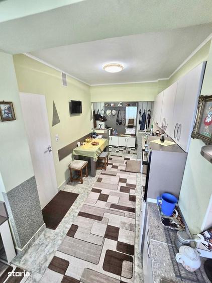 Apartament cu 2 camere decomandat în Burdea