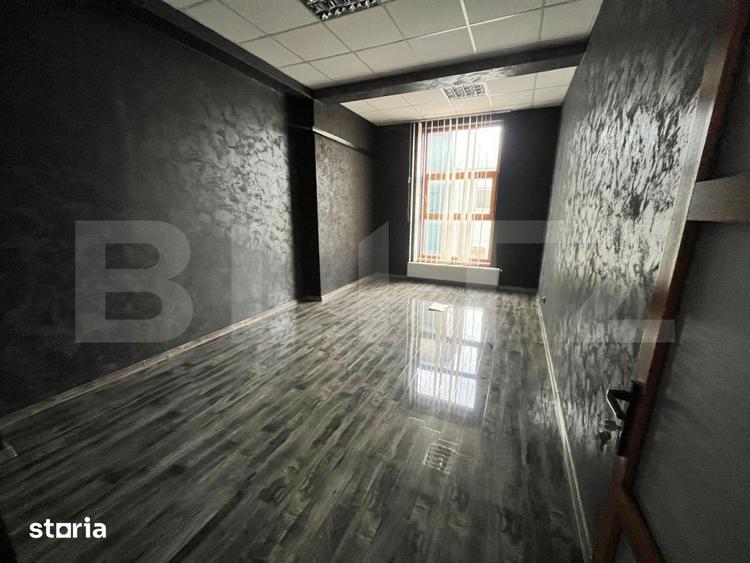 Spațiu comercial, de 18 mp, în Centura