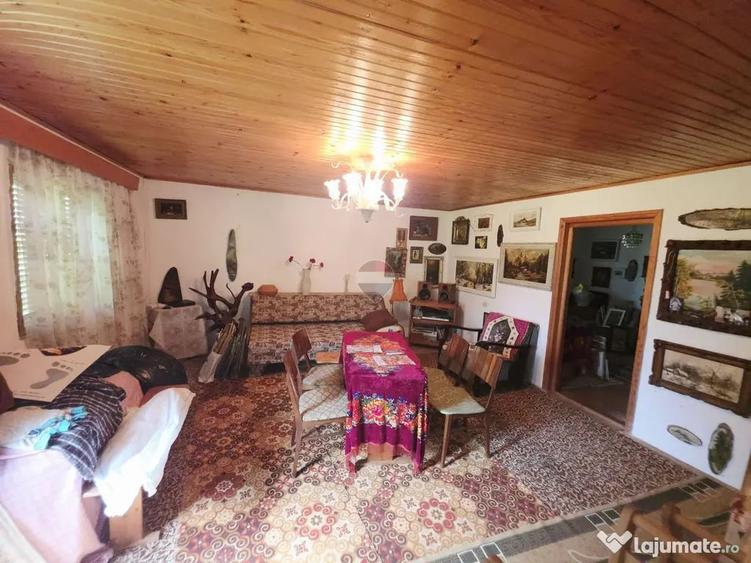 Casă cu 3 camere cu Teren 803 Mp în Bistrița