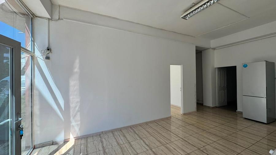 Spațiu comercial, de 161 mp, în Iosia-Nord