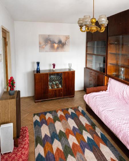 Apartament cu 2 camere decomandat, mobilat în Vest