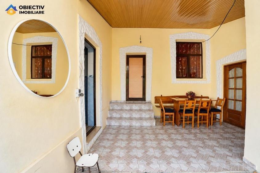 Casă cu 3 camere cu Teren 280 Mp în Central