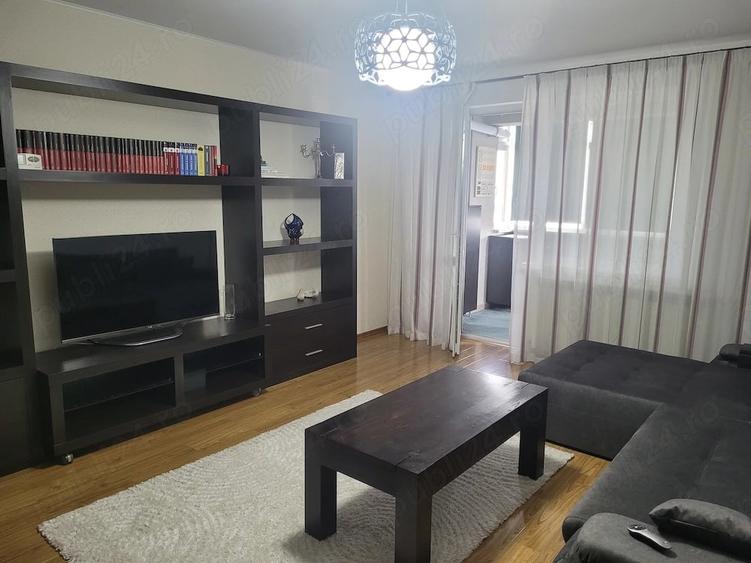Apartament cu 2 camere decomandat în Exterior Vest