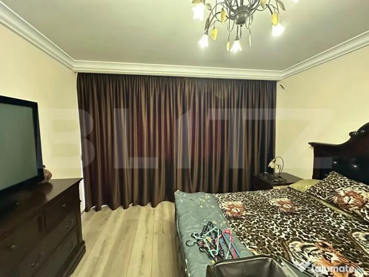 Apartament cu 4 camere decomandat, mobilat în Careiului