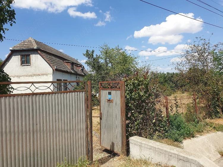Casă cu 2 camere cu Teren 1000 Mp în Inand