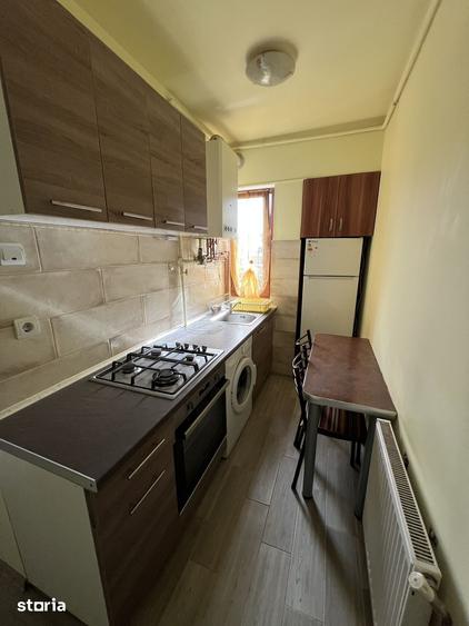 INCHIRIEZ APARTAMENT 2 CAMERE RENOVAT CEDONIA - 3