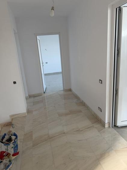 Spațiu comercial, de 200 mp, în Central