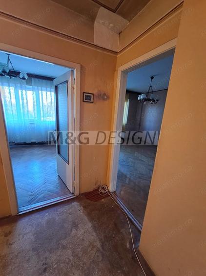 Apartament cu 3 camere decomandat în Spitalul Județean