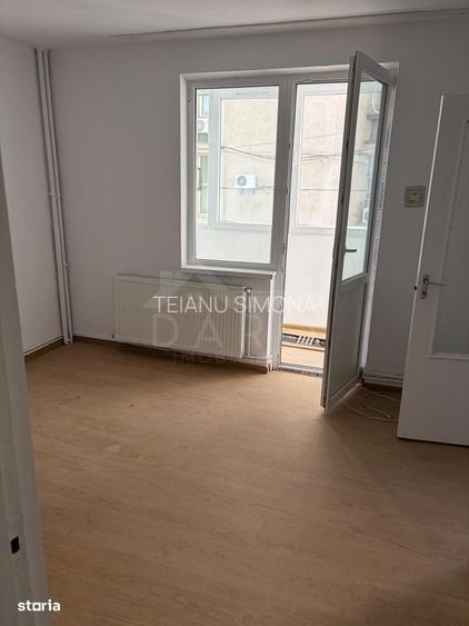 Vindem apartament 2 camere ultracentral
