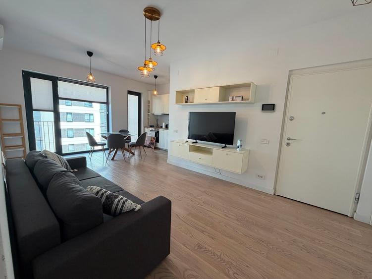 Apartament cu 2 camere semidecomandat în Pipera