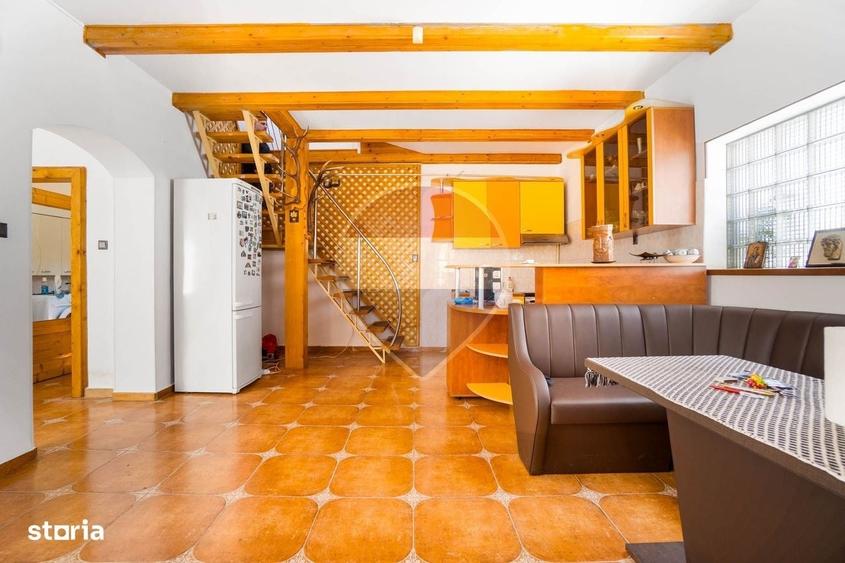 Apartament cu 4 camere în Central