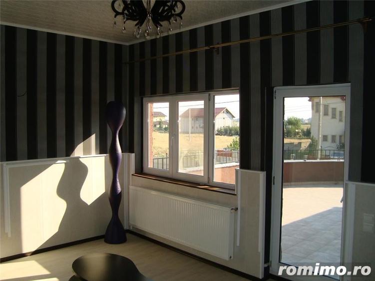 Casă cu 11 camere cu Teren 633 Mp în Clinceni
