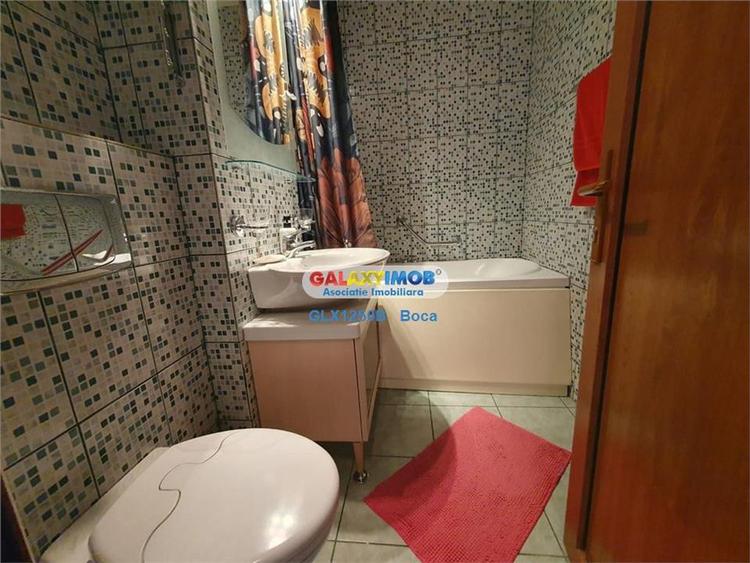 Apartament cu 3 camere semidecomandat, mobilat în Titan