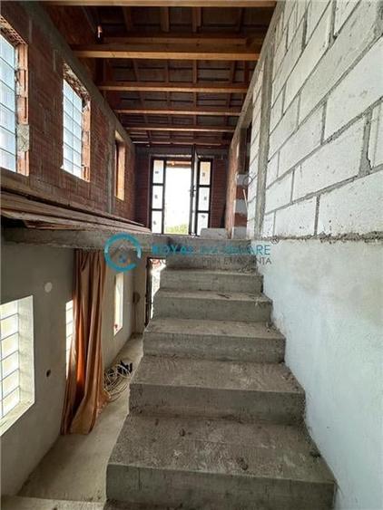 Casă individuală cu 4 camere cu Teren 600 Mp în Iordăcheanu