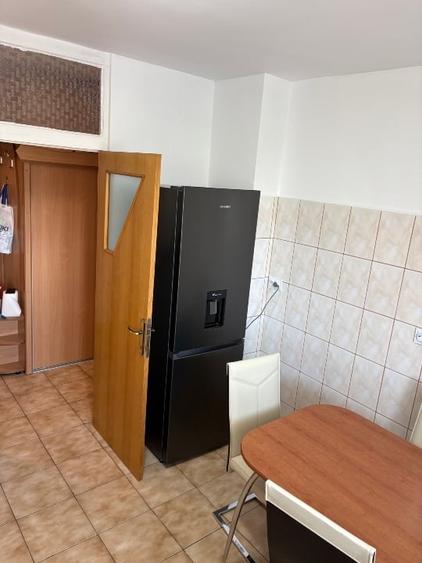 Apartament cu 2 camere decomandat, mobilat în Dristor