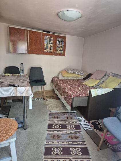 Casă cu 3 camere în Popoveni