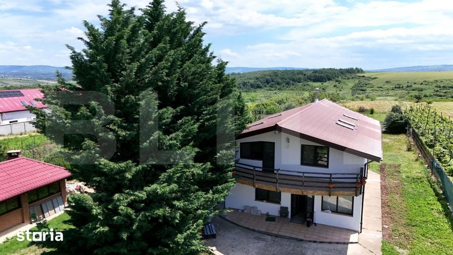 Casă cu 5 camere cu Teren 2250 Mp în Miroslava