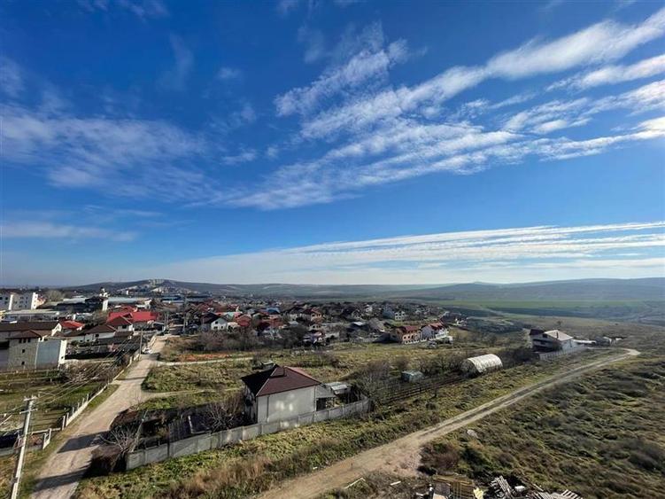 Apartament cu 2 camere decomandat în C5