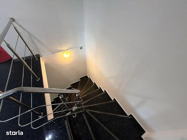 Spațiu comercial, de 220 mp, în Vitan
