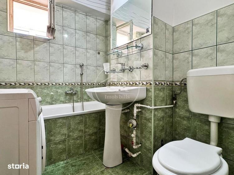 Apartament cu 4 camere decomandat în Decebal
