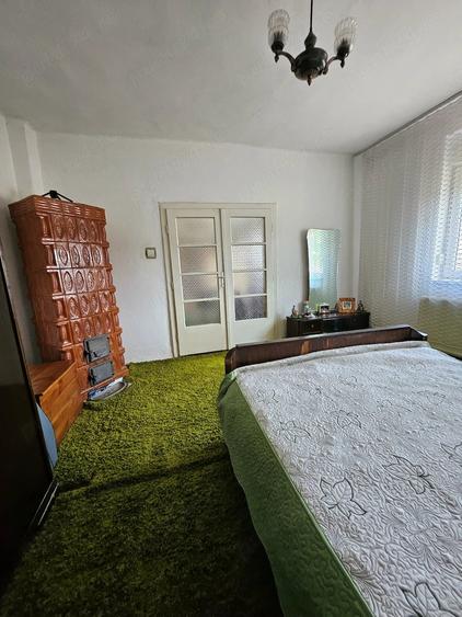 Casă cu 3 camere cu Teren 1440 Mp în Bocsig