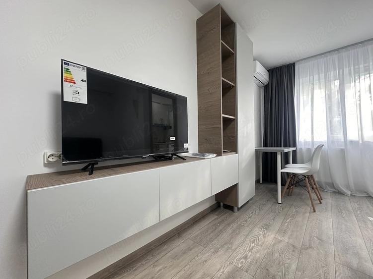 Apartament decomandat în Titan
