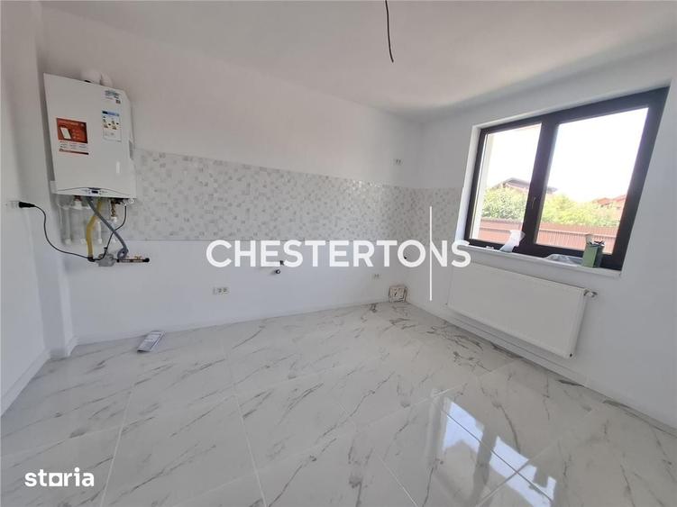 Casă cu 4 camere cu Teren 438 Mp în Crevedia
