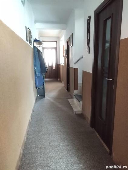 Casă cu 3 camere în Central